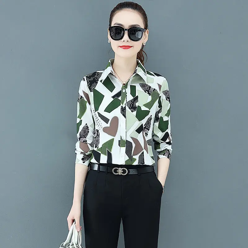 

Принтованная шифоновая для женщин рубашки для мальчиков с отложным воротником Новые летние 2021 с длинным рукавом Офисные женские туфли элег...