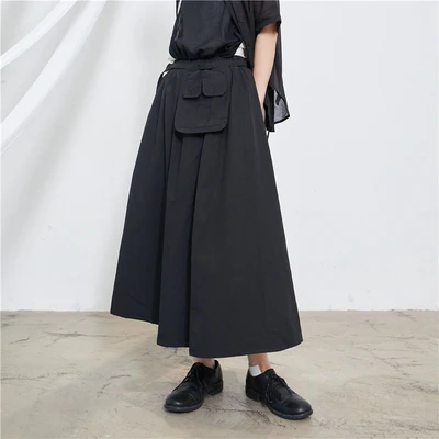 

Юбка с поясом на талии и съемным карманом, средней длины