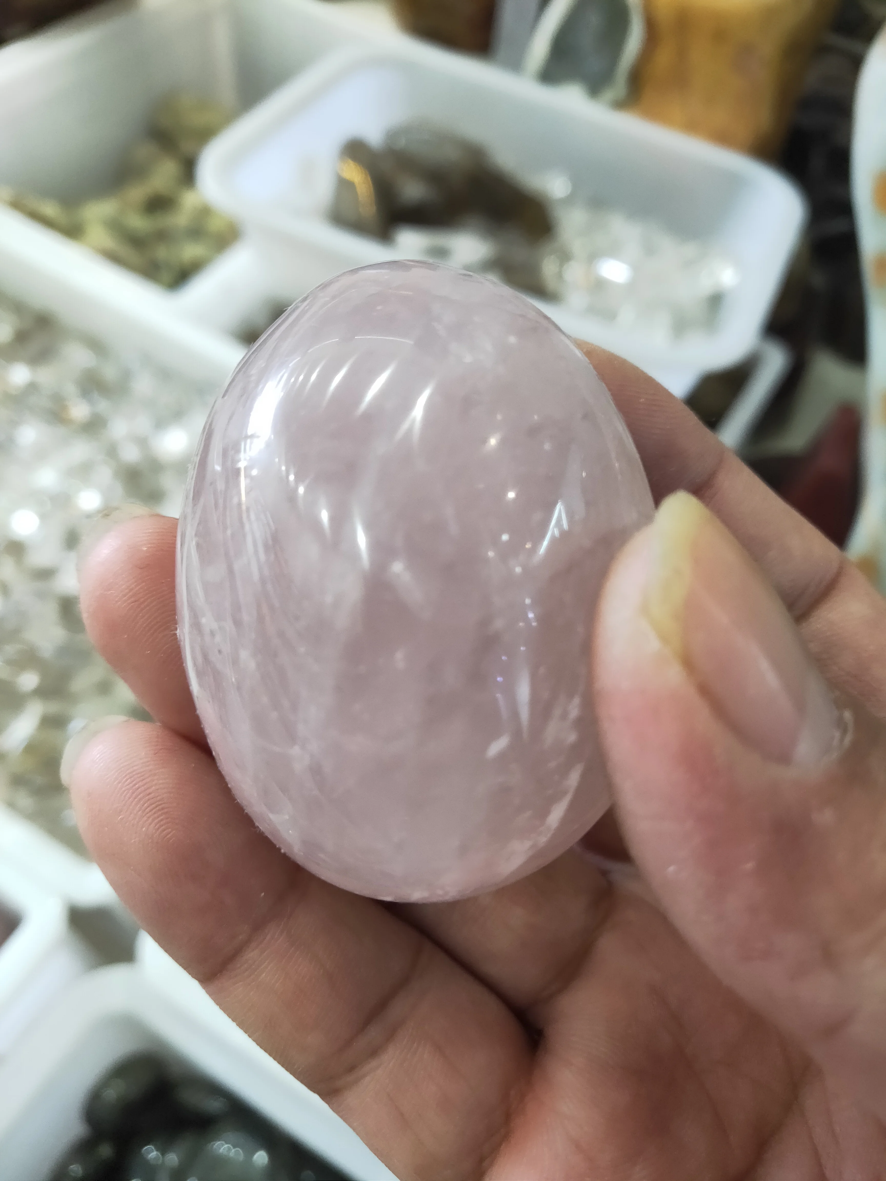 

Gemstone natural powder crystal egg with wooden natural stone and quartz crystal ball healing chakra reiki balls for decoration