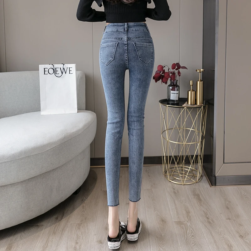 150 тонкие маленькие эластичные джинсы укороченные женские весенние узкие
