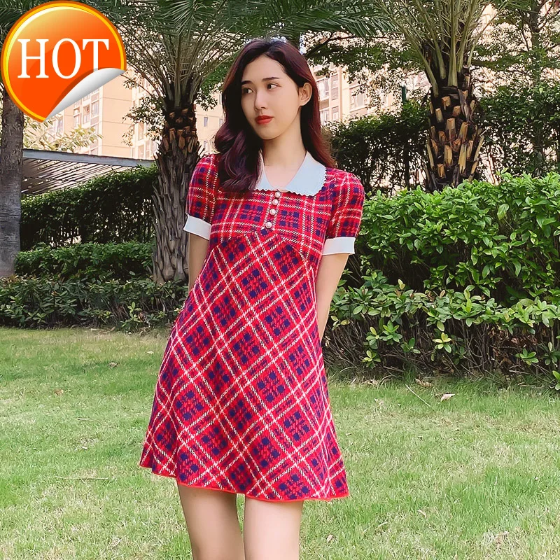 

Женское Короткое платье Star's same, красное ТРАПЕЦИЕВИДНОЕ приталенное платье с пышным рукавом