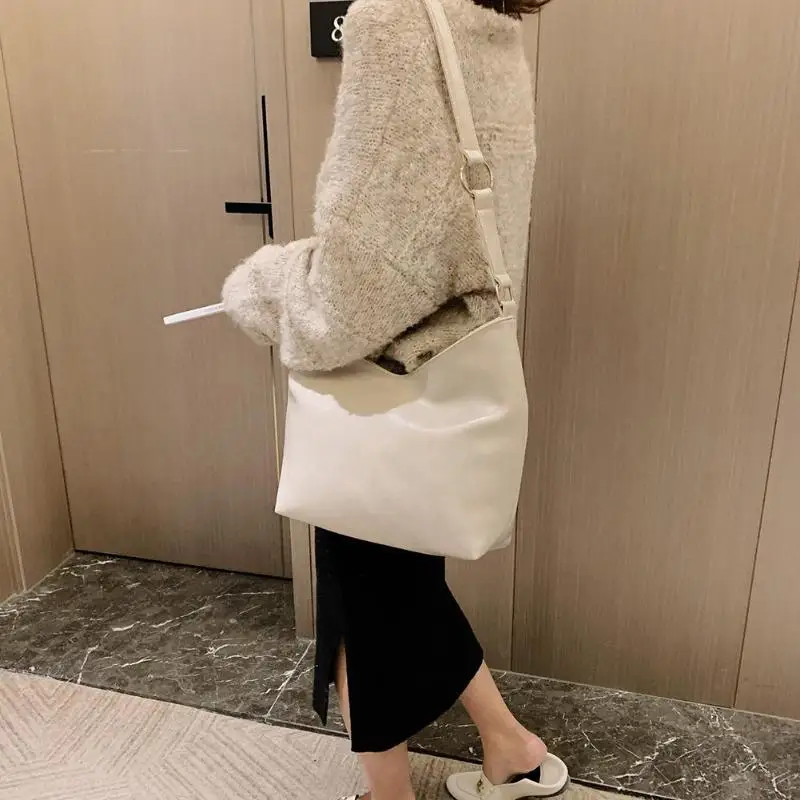 

Fashion Solid Color Crossbody Handbag Women Ladies PU Leather Casual Shoulder Messenger Satchel Bag Bolsas Feminina Mujer 2020