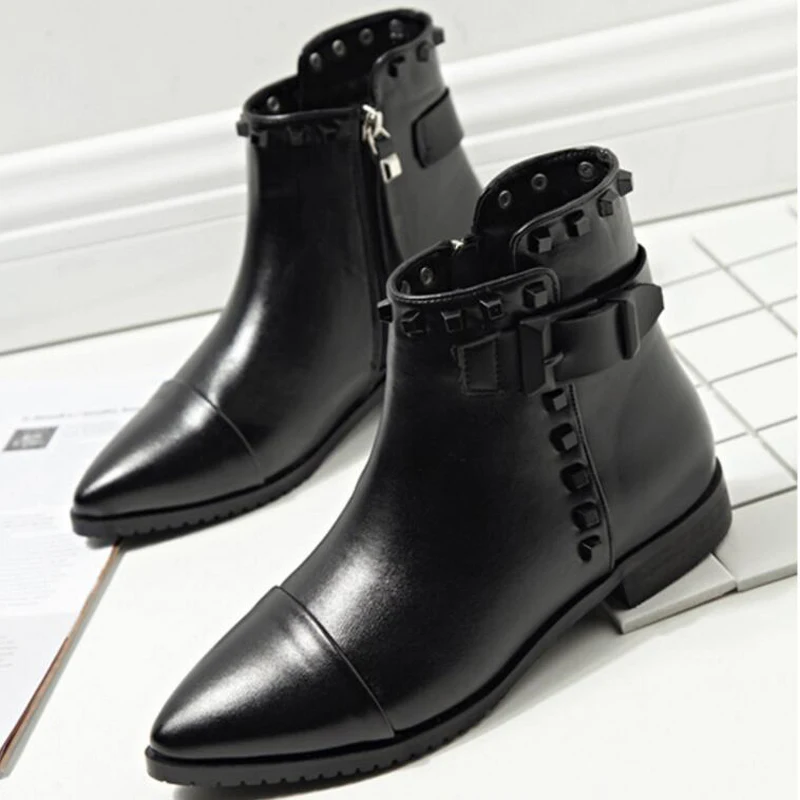 Ботильоны для женщин в британском стиле с квадратными заклепками зимние ботинки