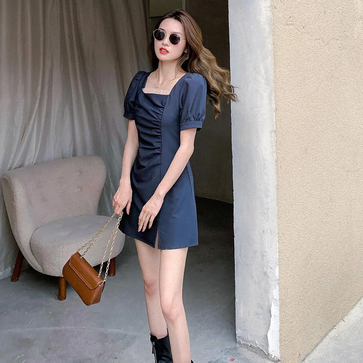 

Make han edition dress female summer new square collar lace stitching small temperament dress restoring ancient ways