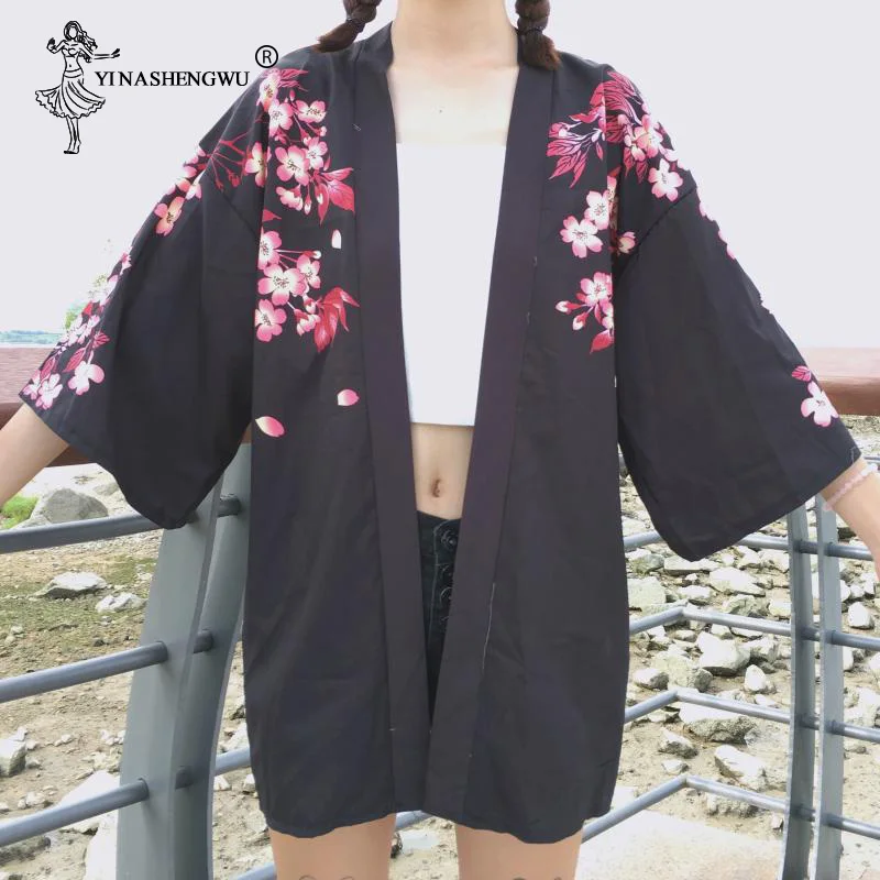 

Japan Yukata Women Kimono Print Carp Cardigan Asia Clothes Summer Fish Harajuku Shirt Top Casual Japanese Kawaii Cosplay Costume