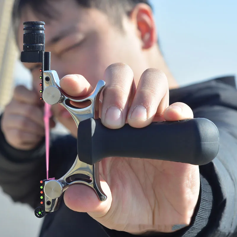 Новая прецизионная Рогатка которую можно использовать ночью. Мощная для охоты на