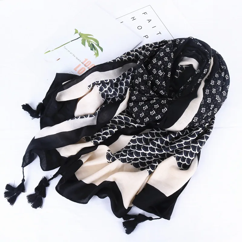 

2019 new fashion women scarf autumn winter scarves Female ladies Long tassel warm fringed Shawls and wraps offwhite