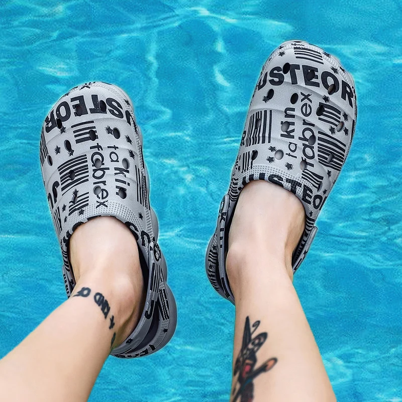 Мужские летние дышащие сандалии с дырками уличные Нескользящие пляжные тапочки