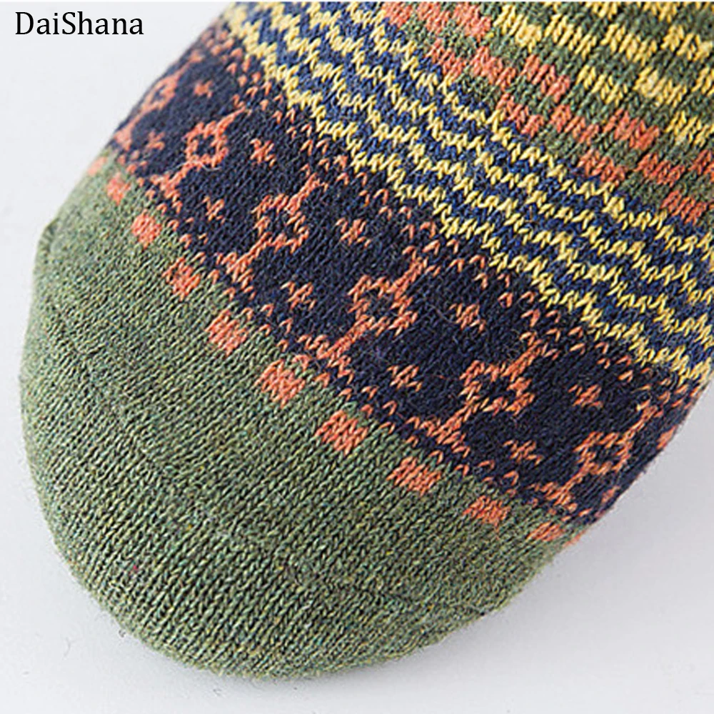 DaiShana/1 пара, повседневные мужские мягкие толстые теплые носки, новые зимние мужские носки, ретро стиль, дышащие рождественские носки, цветные носки, подарок