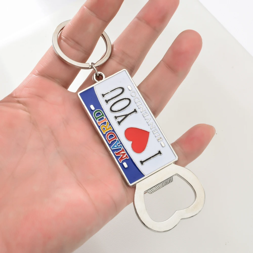 Vicney модные открывалка для бутылок в виде футбольного мяча на цепочке с надписью I