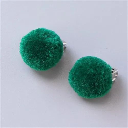 Green UNWE 1 пара серьга в виде клипсы не прокалываются клипсы для ушей милая леди/девушки Помпон Мяч невидимая Подушка ушные клипсы для изящных детей - Окраска металла: Green