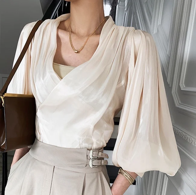 

2021 Women Summer Fashion Sexy Deep V-neck Solid Blouses Korean Style Office Lady Puff Sleeve Elegant Top Shirts