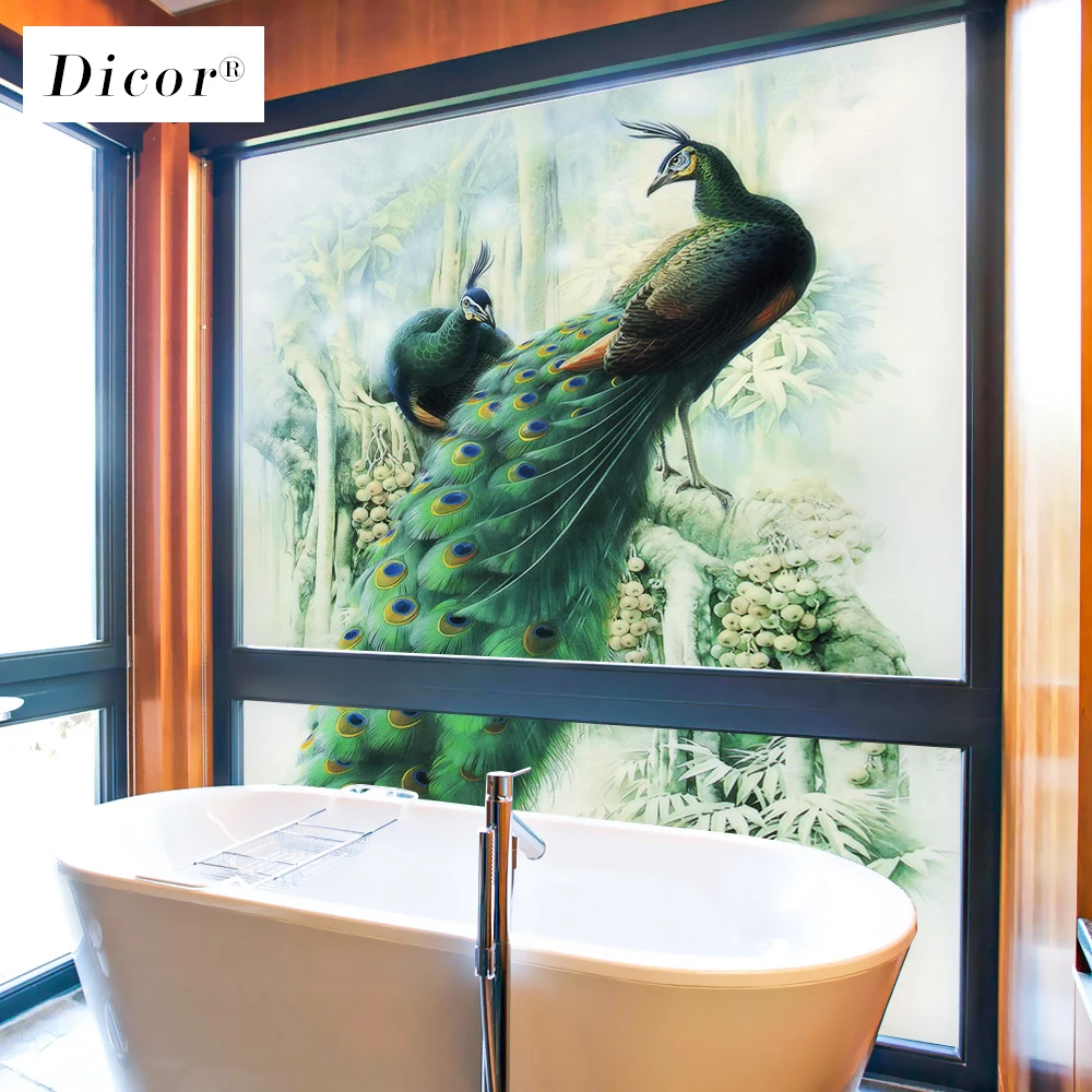 Красивая наклейка на окно с изображением павлина дикора матовая непрозрачная