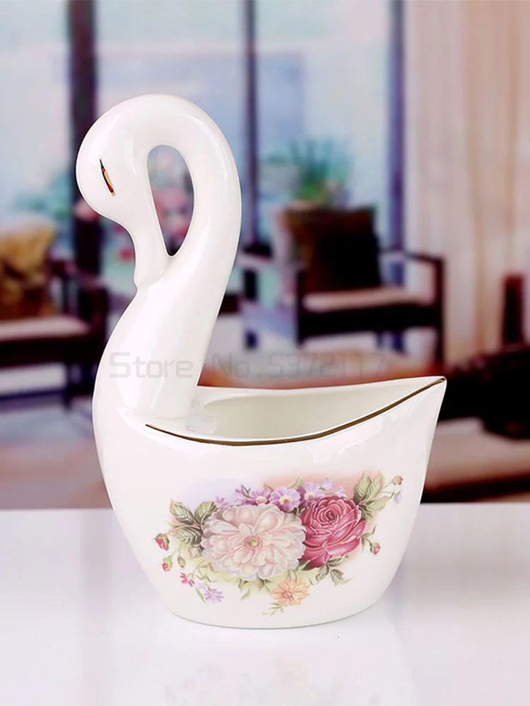 

Little flower basket Jinxiu bone spoon placed a small spoon small basket with porcelain tableware