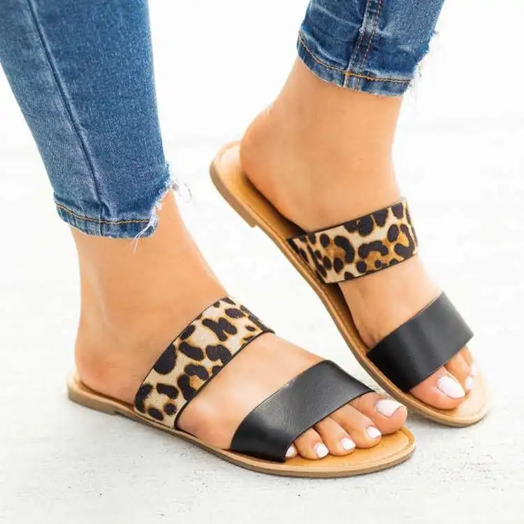 

Leopard Print Sexy Ladies Slippers Summer 2021 New Women Flat Slippers Leopard Print Large Size Beach Shoes Women's Shoes