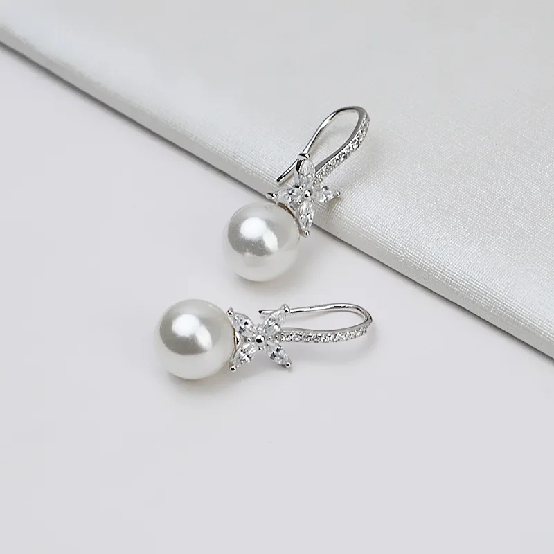 

Женские серьги-снежинки из серебра 925 пробы с пресноводным жемчугом 7-8 мм