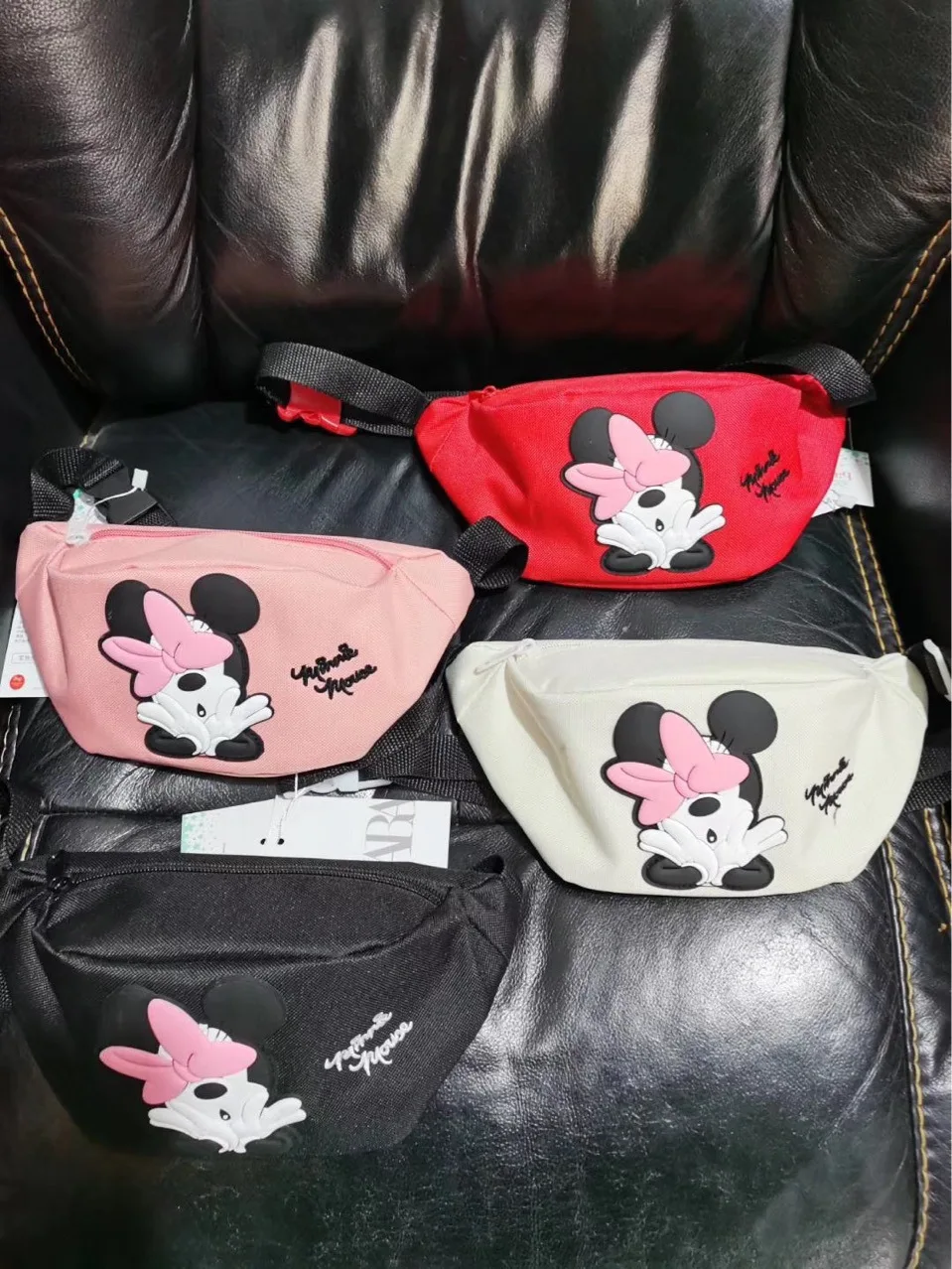 

2021 New Disney Canvas Cartoon Girl Boy Messenger Bag Mickey Mouse Fashion Zipper Children's Waist Bag Coin Purse Birthday Gift
