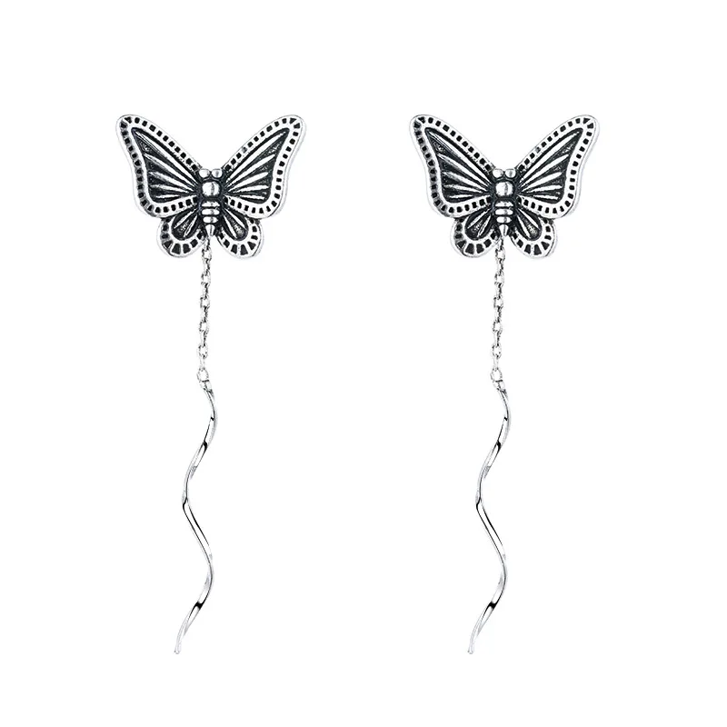 

Modern Jewelry Retro Butterfly Ear Clip Personality Hip Hop Hollow Vintage Ear Cuff Earrings For Woman Jewelry Gifts