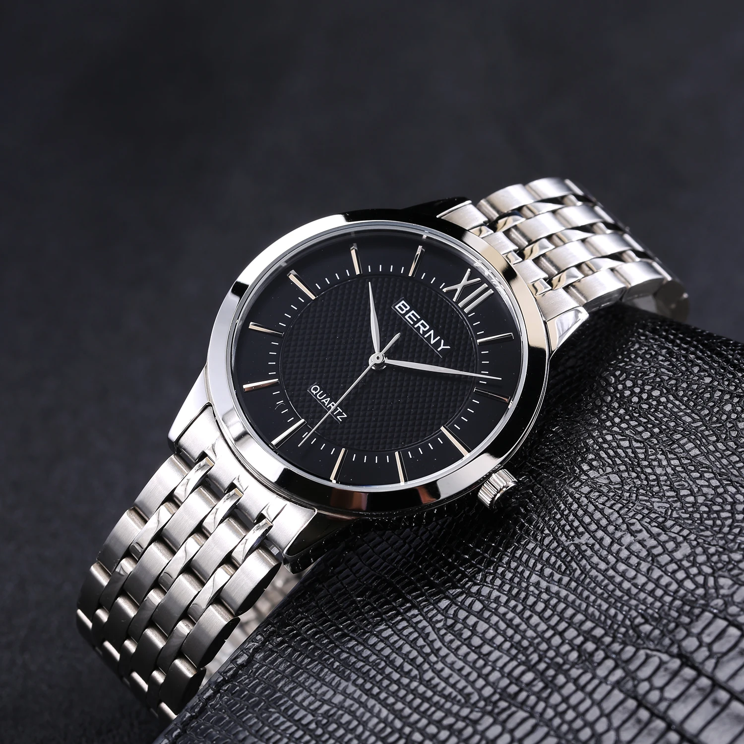 Berny Couple Watch Quartz Casual Dress Simple Wristwatch Stainless Steel Case Waterproof Analog Clock Ladies Reloj De Pareja