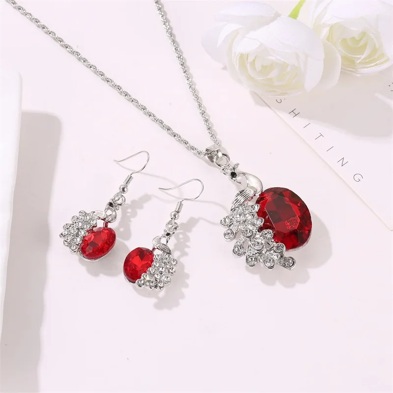 

multicolor glass peacock necklace+earrings set fashion atmosphere pendant necklace earrings twopiece bridal jewelry sets
