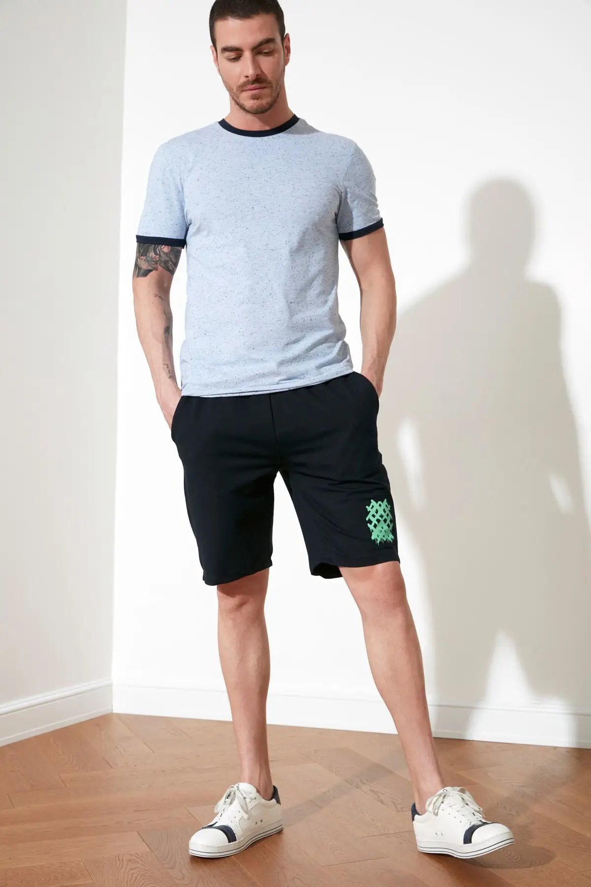 

Trendyol Male Shorts & Bermuda TMNSS20SR0265