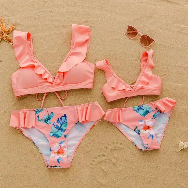 Купальник-бикини для мамы и дочки с заниженной талией оборками | Мать ребенок