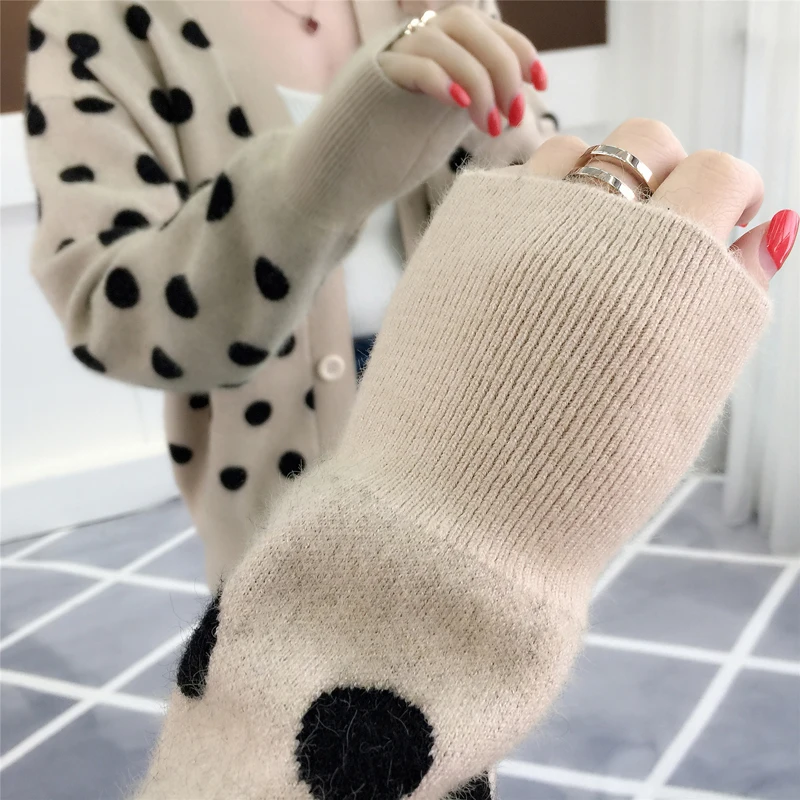 

Vintage Polka Dots Knitted Cardigans Women Casual Button up cropped Knitwear Tops Korean Style V-Neck Sweater Outerwear Female