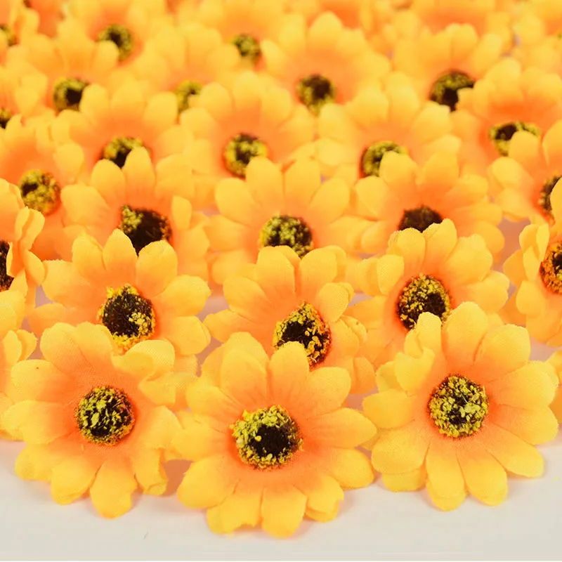 

4.5cm Daisy Flower 50/100P Artificial Silk Sunflowers Head For Wedding Party Decoration DIY Scarpbooking Floral Wreath Supplies