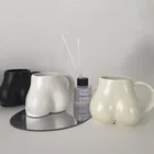 Керамические белые черные кружки, кофейные чашки, Женская кружка в форме ягодиц, молочная кружка, скульптурная чашка, обеденный стол, Новый Рождественский подарок