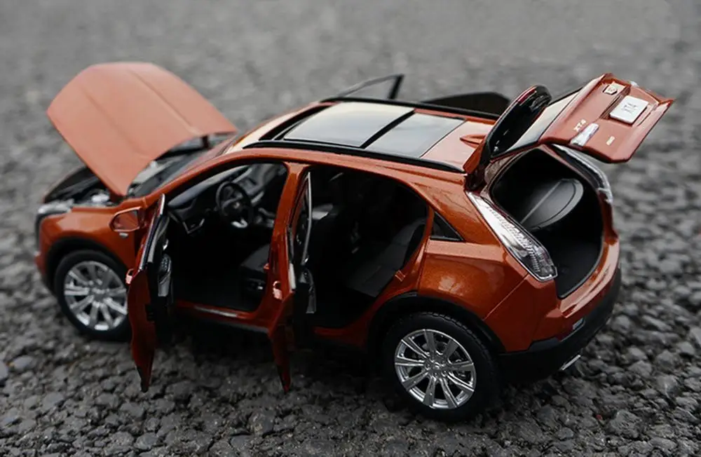 1/18 масштаб CADILLAC XT4 SUV коричневый литье под давлением модель автомобиля коллекционная игрушка подарок