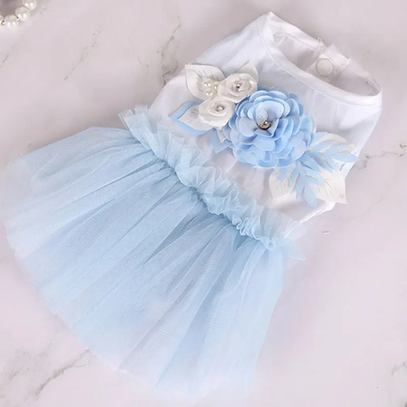 Тюлевое платье для собак кружевное с бантом одежда маленьких свадебное