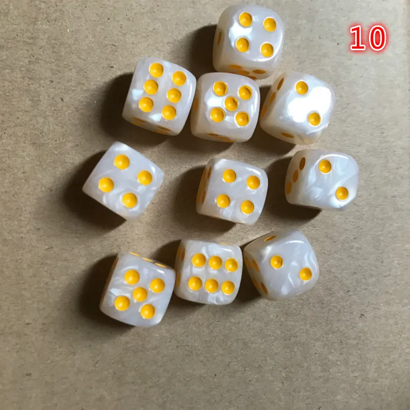 

10Pcs / Set New 16MM Round Corner Pearl Pattern Dice Conventional Acrylic Color