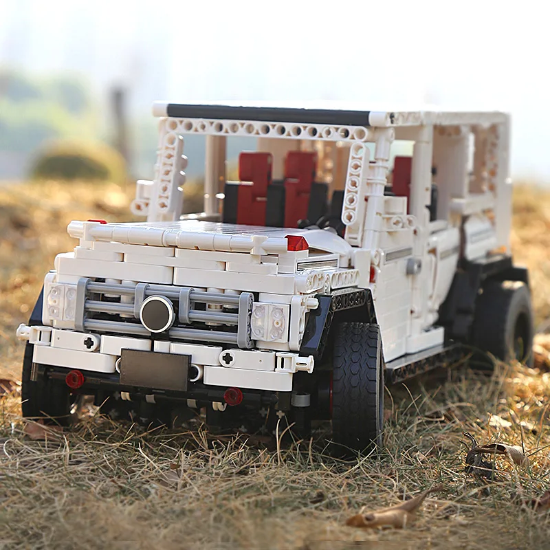 Модель автомобиля Mouldking 13069 MOC совместимая с G500 AWD Обучающие игрушки строительные