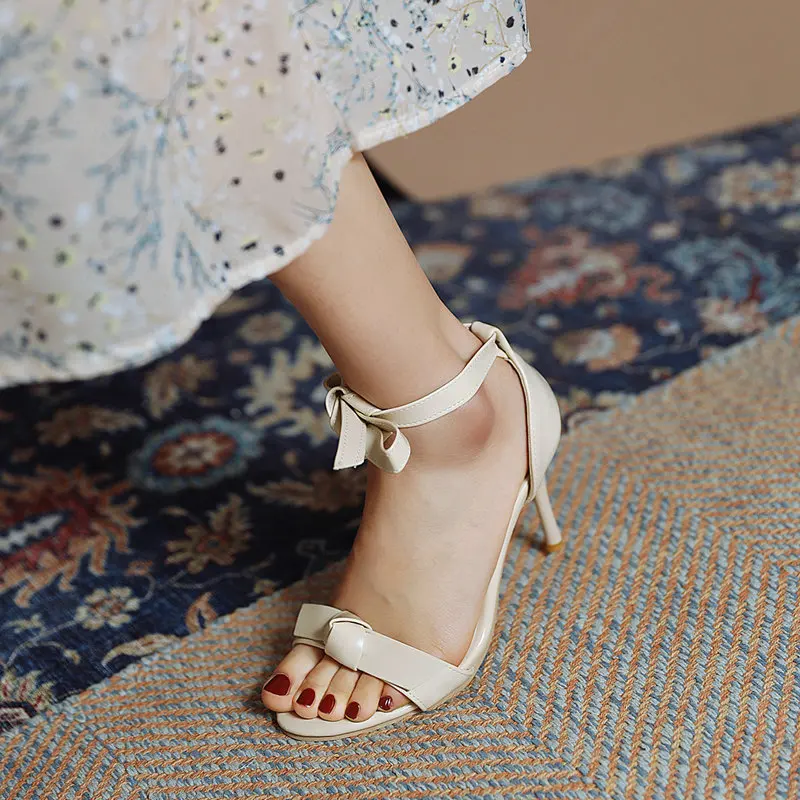 

Plus Size 34-43 2020 Sexy High Heels Shoes Stiletto High Heels Round Toe Women Sandals Patent Leather Party Wedding Shoes