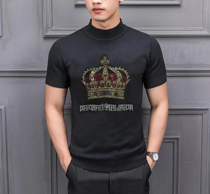 

Brand Summer Fashion Mens Sweaters Tshirt Slim Rhinestones Color O Collar Knitting Half Short Sleeve Knitted Male Pullover