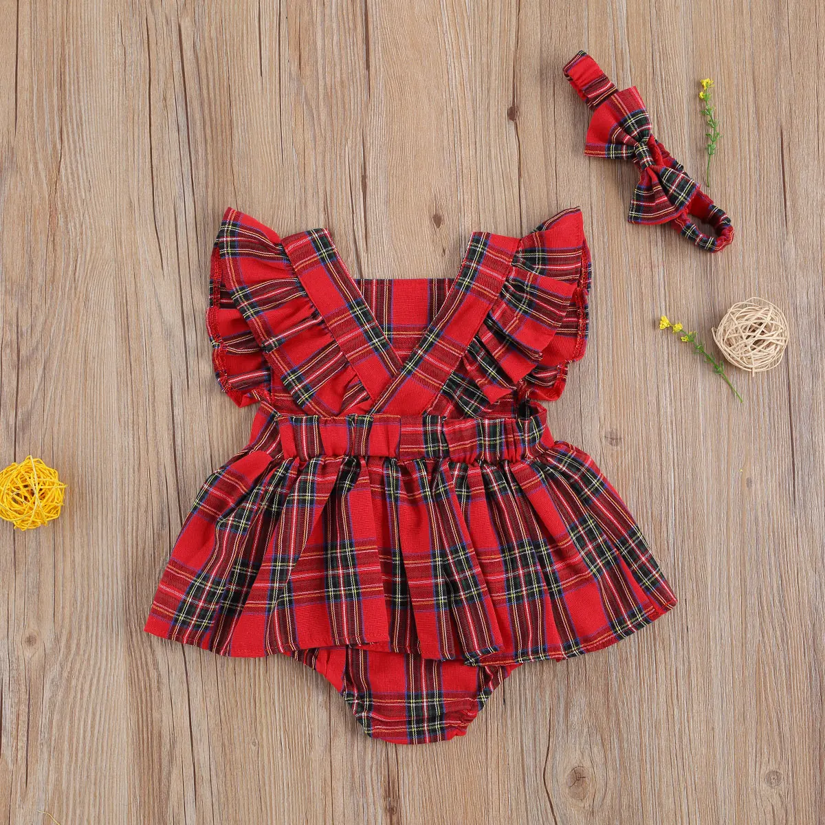 

Newborn Baby Christmas Bodysuit Plaid Butterfly Sleeve Jumpsuit with Bow Headband 2-piece Suits