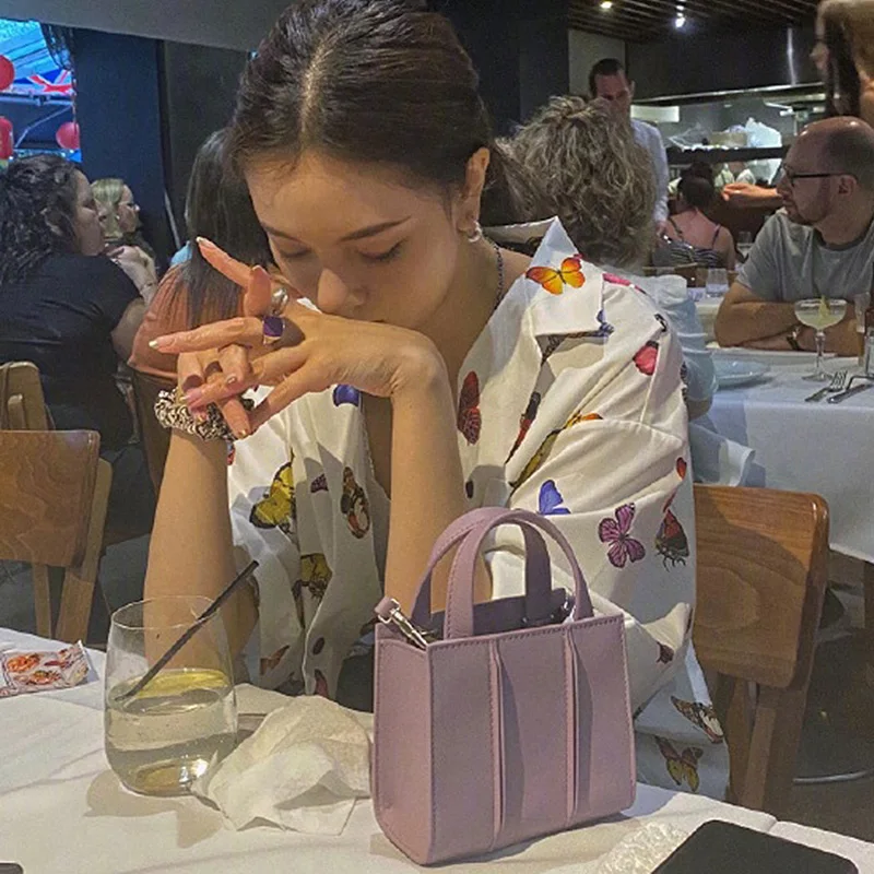 Маленькая сумка тоут для женщин брендовая квадратная кожаная сумочка