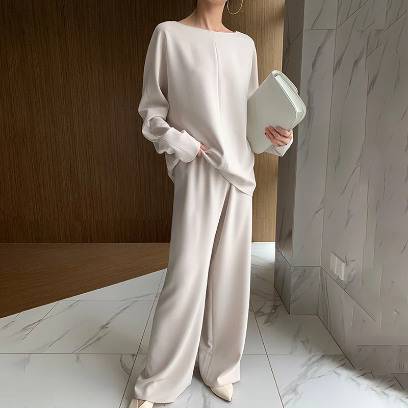 

VGH Minimalist Solid Two Piece Set For Women O Neck Long Sleeve T Shirt Wide Leg Pants Casual Loose Sets Female Fashion New Tide
