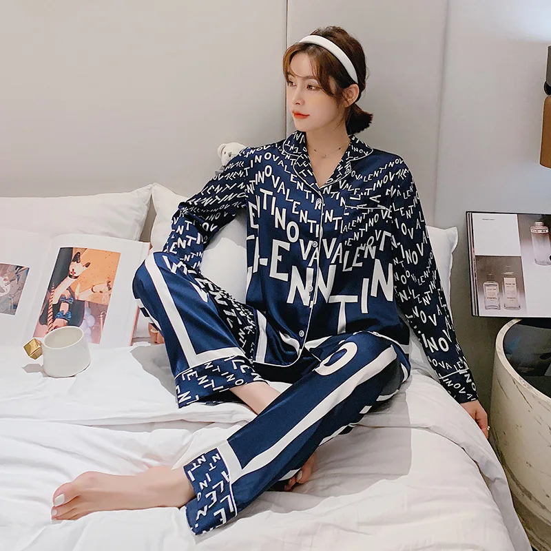 

2020 New Newest Silk Pajamas for Women Sweet Cartoon Pyjamas Woman Elegance Long Sleeve Homewear Ladies Sleepwear Sets