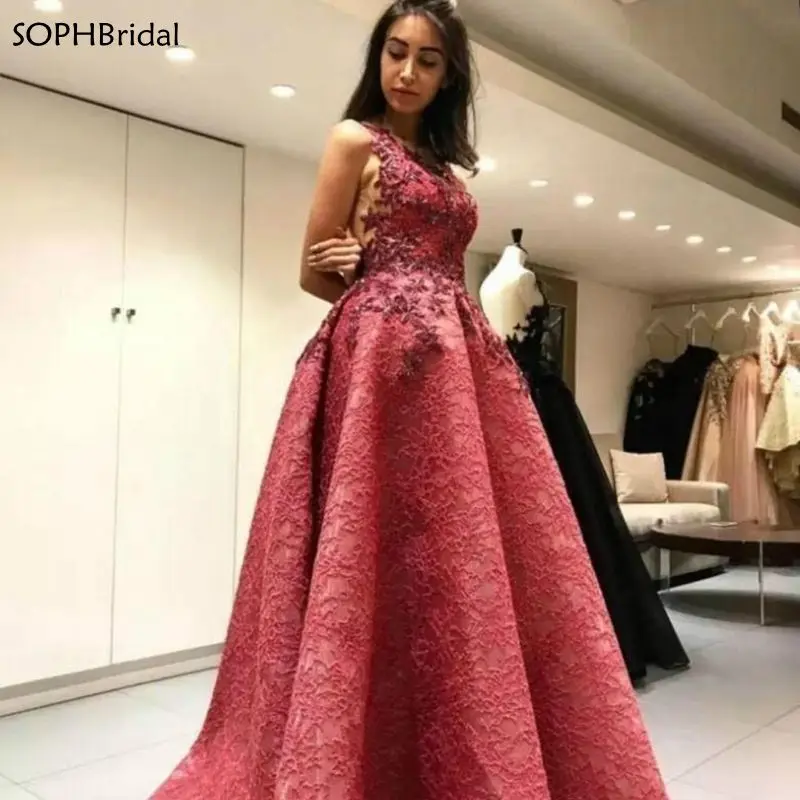 

New Arrival Elegant Lace Appliques Prom Dress Sexy Backless Formal Wear Celebrity Party Gown Custom Made Robes de bal