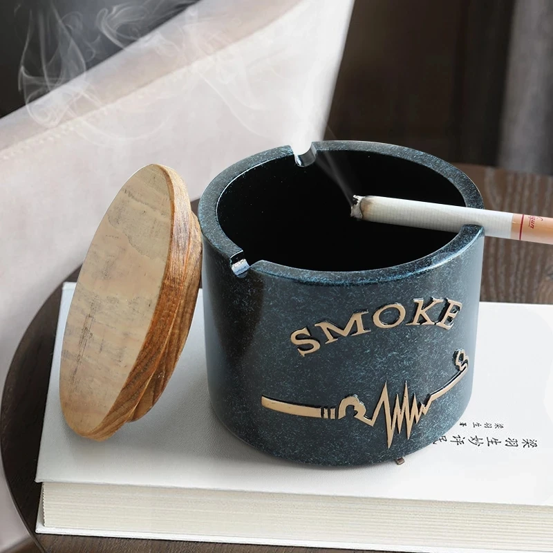 

Resin Moden Windproof Ashtray with Lid for Hotel Outdoor Home Decoration Smokeless Ashtray Rack Desktop Decorations for Friends