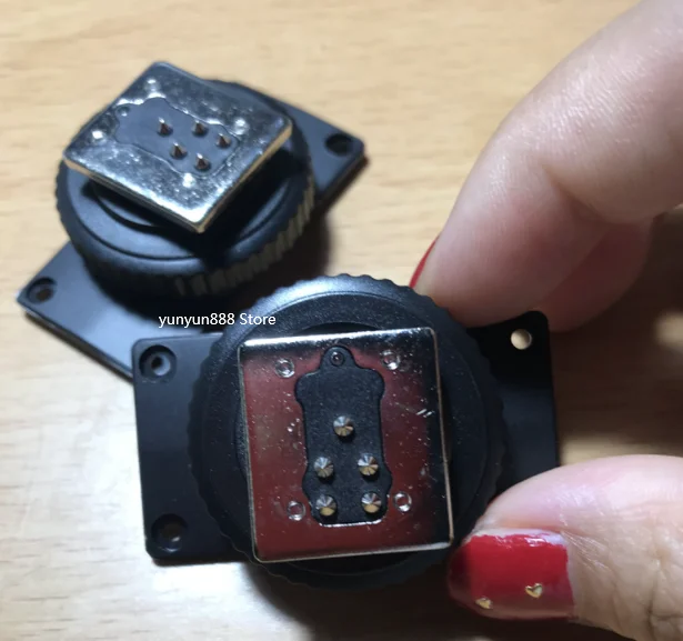 

New Hot Shoe mounting foot for Godox V350S TT350S TT685S V860IIS Flash Speedlite repair fix parts one pc
