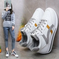 2020 autumn and winter new lightweight womens casual shoes are light and comfortable plus velvet warmth student sneakers