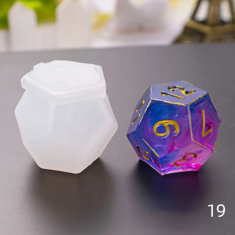 

2021 New 8 Shapes Dice Fillet Square Triangle Dice Mold Dice Digital Game Silicone Mould