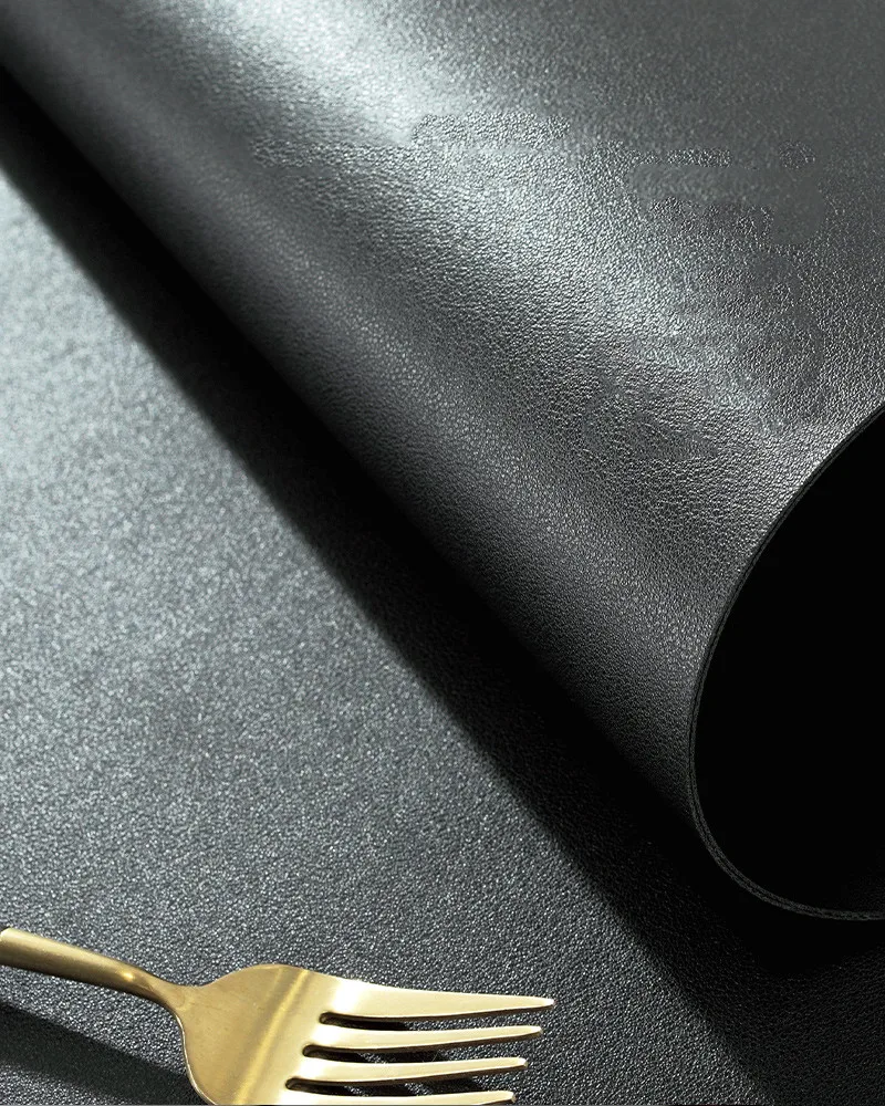 Из искусственной кожи однотонные простые в чистке скатерти для стола