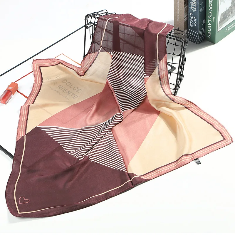 Женская косынка для волос Шелковый атласный шарф с цветочным принтом 70*70 см