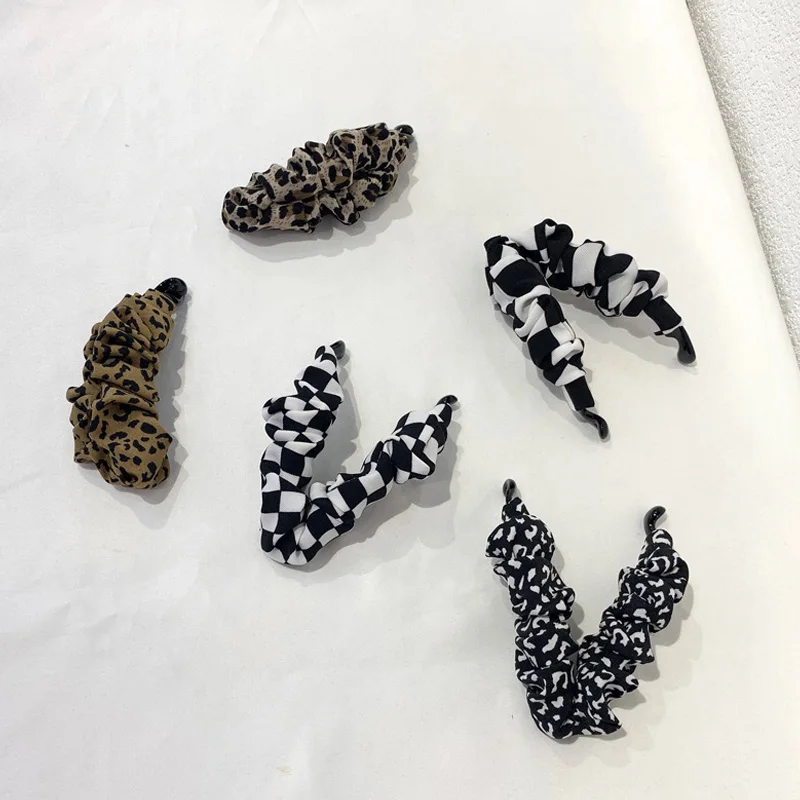 

Korea Style Sweet Hairpin Cute Ribbon Folds Pattern Plastic Banana Hair Clip Women Fashion Hair Accessories Headwear 2021 New