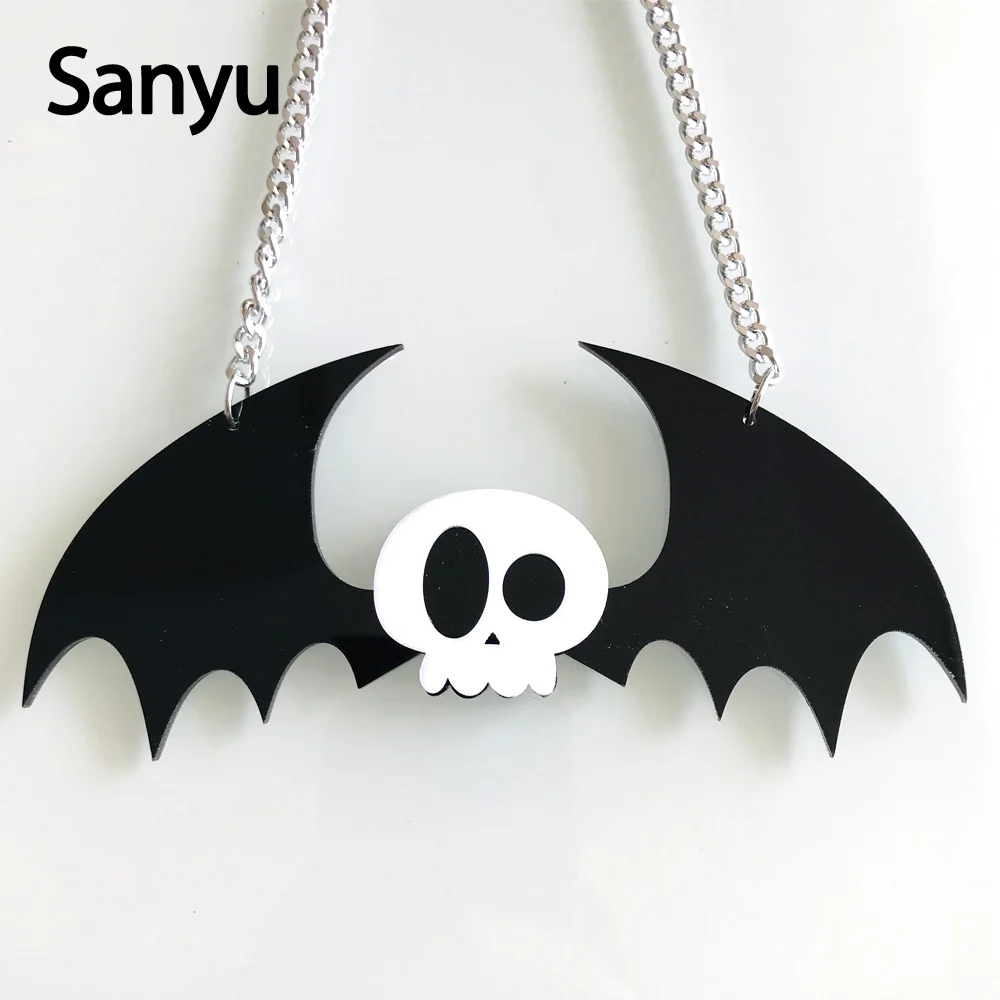 Ожерелье в стиле панк с черепами черно белая акриловая цепочка серебряного цвета