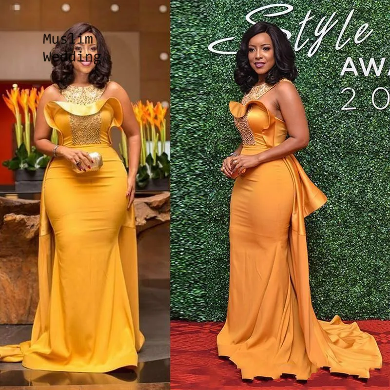 

Elegant Gold Mermaid Prom Dresses For Black Girls 2020 Plus Size African Evening Dress With Train Beaded Satin Formal Dress Sexy