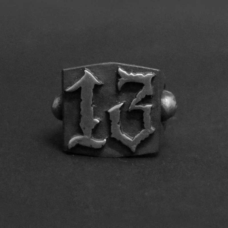

Vintage Mens 13 Letter Ring Cool 316L Stainless Steel Skull Rings for Women Fashion Men Biker Punk Party Jewelry Dropshipping
